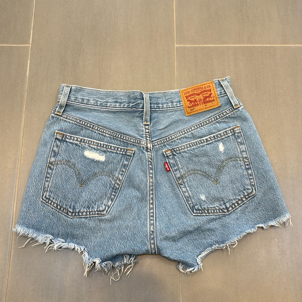 levi’s 501 denim shorts